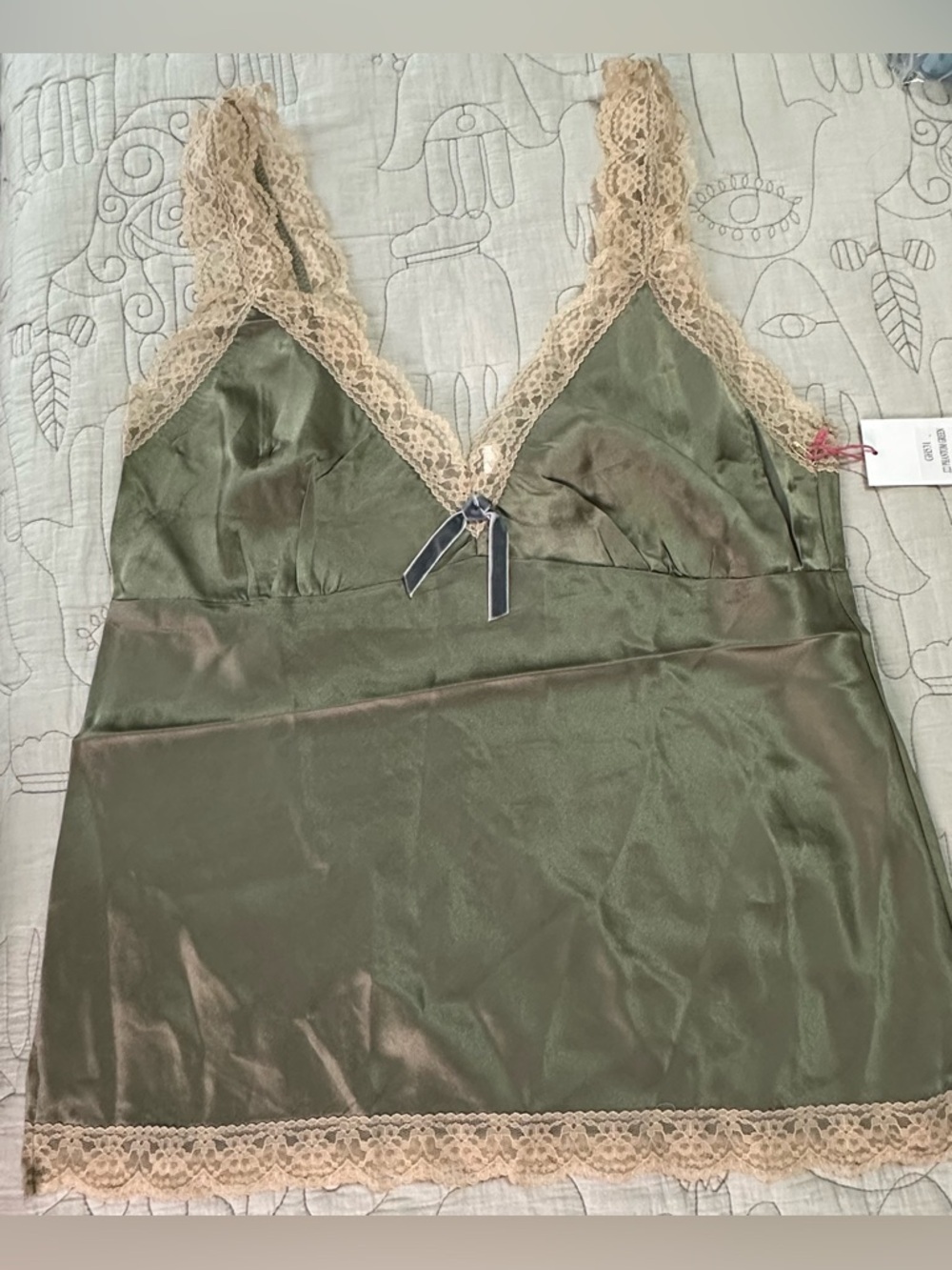Gold Hawk Phantom Green 100% Silk Lace Trim Camisole GH531 NWT M or L